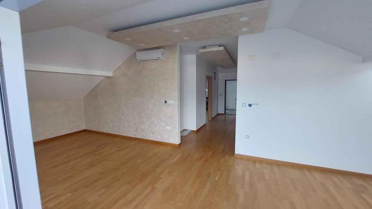 Two bedroom apartment in Budva near the old town